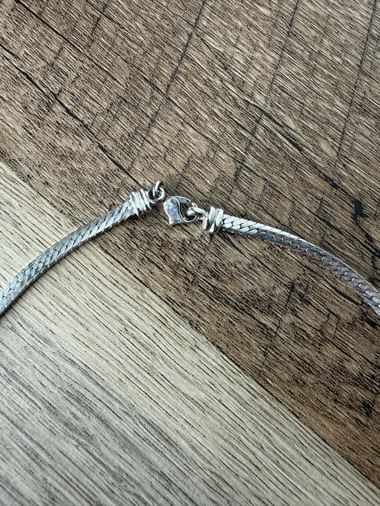 Statement Silver Toned Rhinestone Necklace Large Faux Pearl Snake Chain - Picture 11 of 13